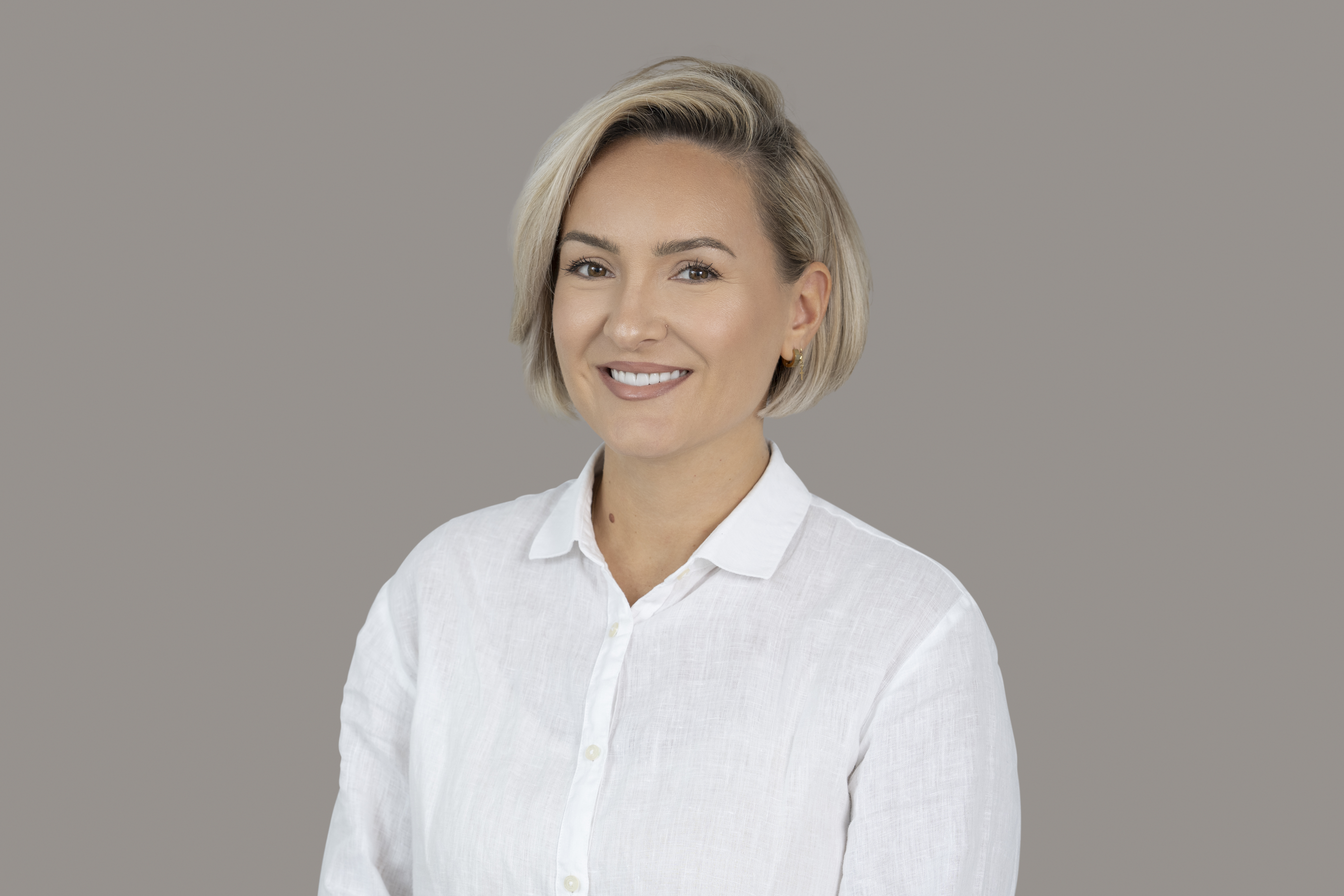 Nikolla Sabrina